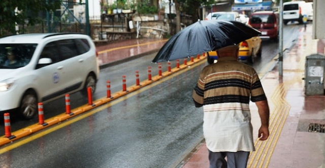 Meteoroloji&#039;den 3 il için yağış uyarısı