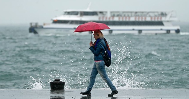 Meteorolojiden Ege Bölgesi için sağanak uyarısı