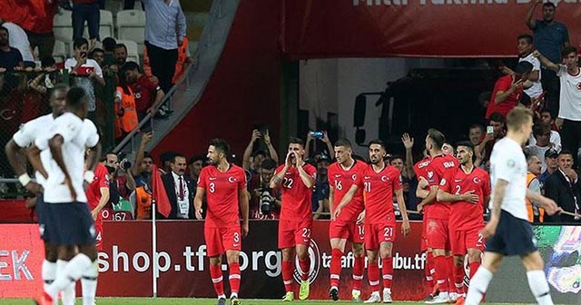 Moldova - Türkiye maçını Davide Massa yönetecek