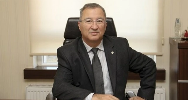 Prof. Dr. Artık: 'Güvenli gıda tüketmenin yolu, etiketten geçiyor'