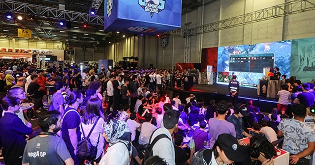 Red Bull Gaming Ground'a Gamex'te yoğun ilgi