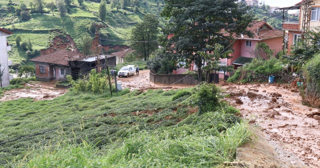 Rize&#039;deki şiddetli yağış