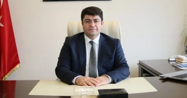 Selaları susturmaya çalışan kaymakama hapis cezası