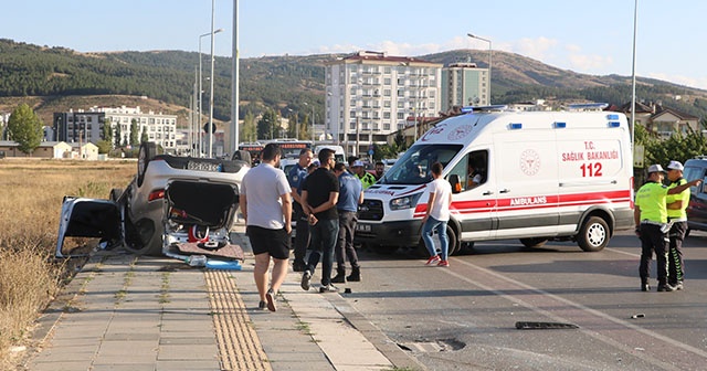 Sivas&#039;ta trafik kazası: 4 yaralı