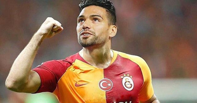 Sosyal medyada en çok konuşulan transfer Falcao oldu