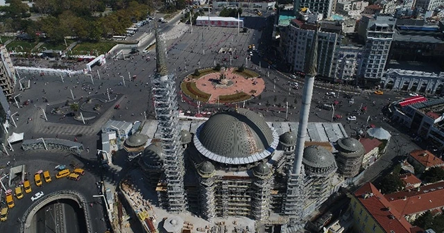 Taksim Camii’nin içi ilk kez görüntülendi