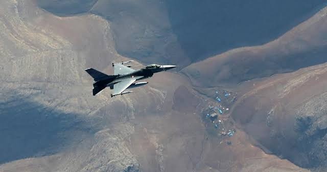 F-16&#039;lar Suriye&#039;de uçtu