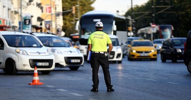 Ülke genelinde 49 bin 717 okul servisi ve sürücü denetlendi