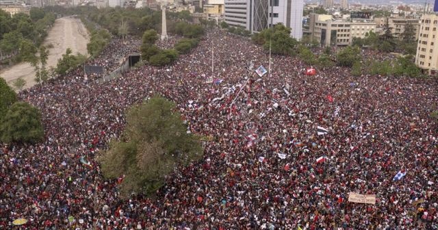 &#039;Şili tarihinin en büyük protestosu&#039; 7. gününde