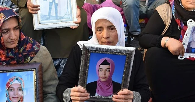 'Yavrumun eli silah tutmayacak kalem tutacak'