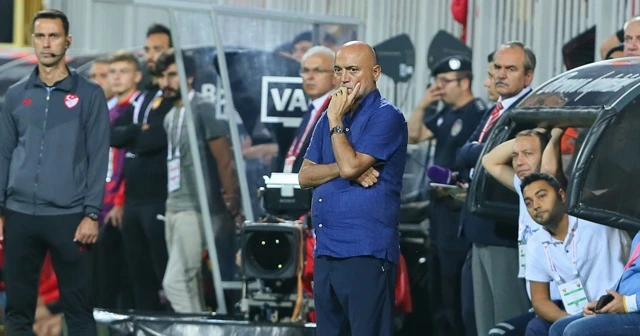 4-0'lık mağlubiyet sonrası istifa sinyali geldi