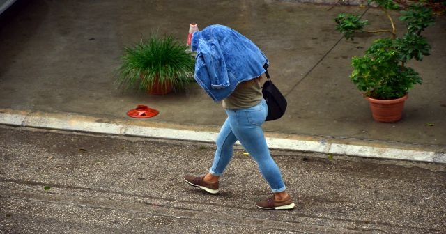 Adana'da yağmur sevinci