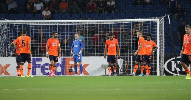 Başakşehir 3 puanı son dakikada kaçırdı!