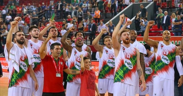 Basketbol Süper Ligi&#039;nde tek namağlup Pınar Karşıyaka