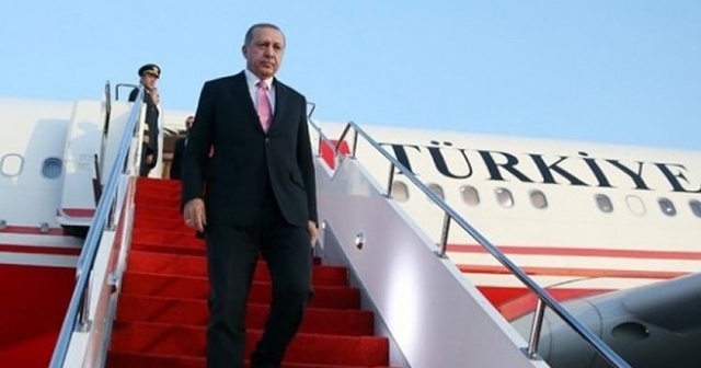 Cumhurbaşkanı Erdoğan Azerbaycan&#039;a geldi