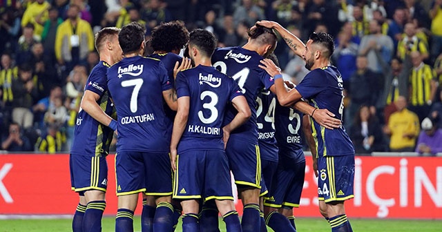 Fenerbahçe, Konyaspor’u 5-1 yendi