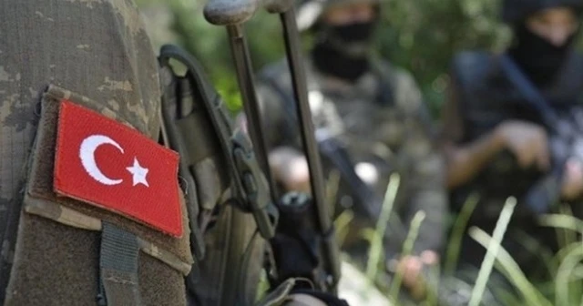 Fırat Kalkanı Harekat Bölgesinde, yaralanan asker şehit düştü