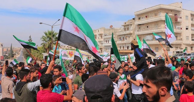 İdlib halkından Barış Pınarı Harekatı&#039;na destek
