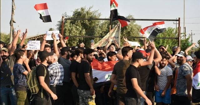 Irak&#039;taki gösterilerde ölü sayısı yükseldi