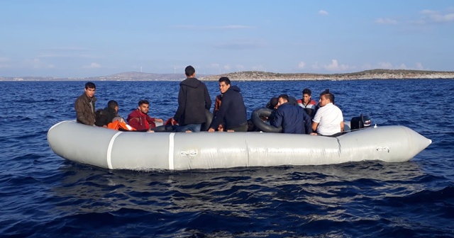 İzmir’de 132 düzensiz göçmen yakalandı