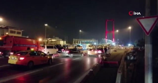 Köprüyü silahla trafiğe kapatan şüpheli tutuklandı