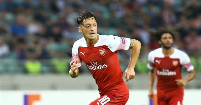 Mesut Özil: Kontratım bitene kadar Arsenal&#039;deyim