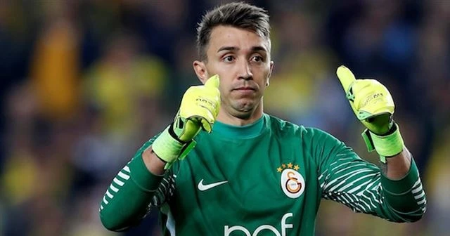 Muslera: "Kulübüm ve takım arkadaşlarım beni ikinci kaptan seçtiği için çok gururluyum"