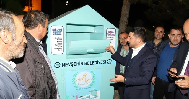 Nevşehir’de kullanılmayan kıyafetler kumbaraya atılıyor