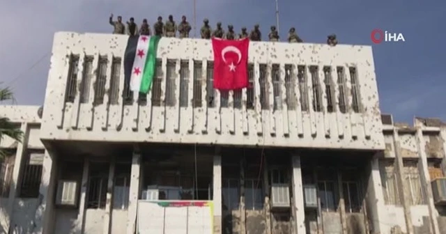 Resülayn'da Türk bayrağı dalgalanıyor