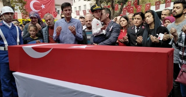 Şehit Astsubay'a hüzünlü veda