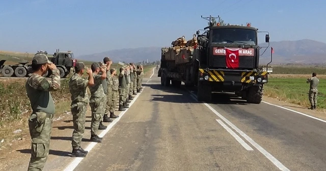 Silah arkadaşlarını sınıra yolladılar