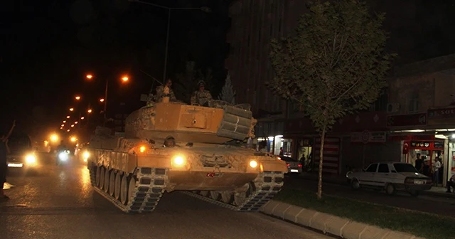 Sınıra tank ve zırhlı araç sevkiyatı