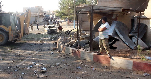 Tel Abyad&#039;da bomba yüklü araç patladı