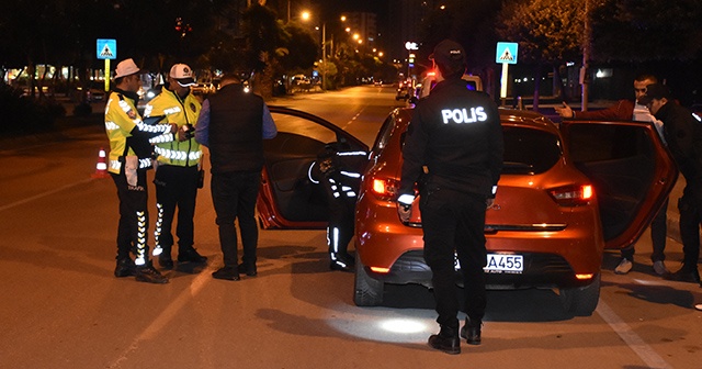 Adana'da polisten "şok" uygulaması