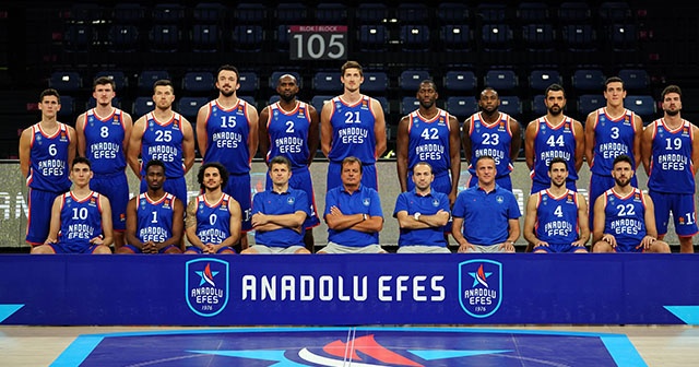 Anadolu Efes, EA7 Olimpia Milano deplasmanında