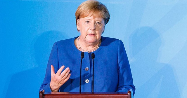 Angela Merkel: &#039;Türkiye&#039;ye yardım etmeye hazırım&#039;