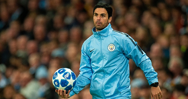 Arsenal’de Arteta sesleri