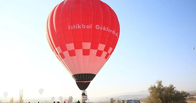 Bakan Varank ilk yerli balon ile uçtu