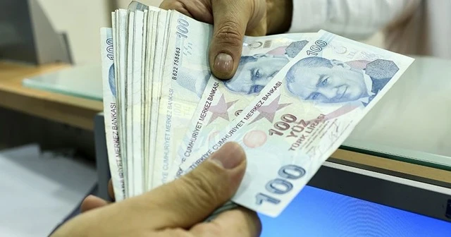Belgeli 3 bin 700 çocuk bakıcısına 1300 lira destek
