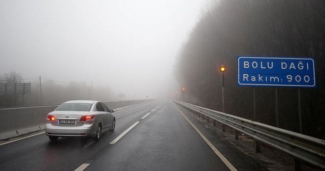 Bolu Dağı&#039;nda sağanak ve yoğun sis etkili oluyor