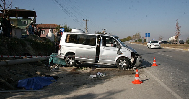 Denizli'de trafik kazası: 1 ölü, 4 yaralı