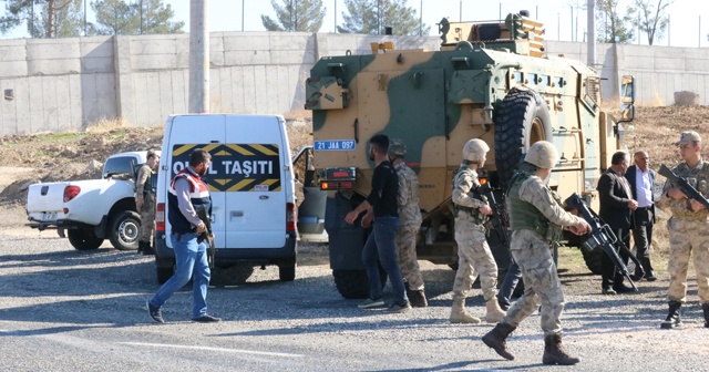 Diyarbakır’da iki aile arasında silahlı kavga: 10 yaralı