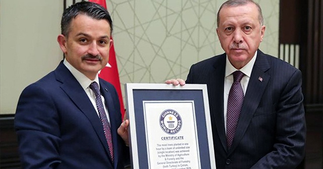 Dünya rekoru belgesi Cumhurbaşkanı Erdoğan&#039;a verildi
