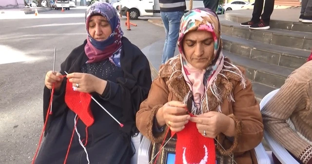 Evlat nöbetindeki annelerden anlamlı hareket