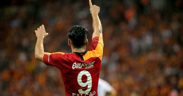 Falcao'nun sahalara dönüş tarihi belli oldu
