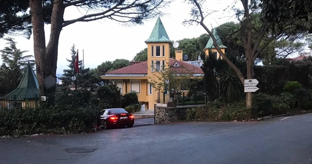 Fener Rum Patriğinin evine maskeli hırsızlar girdi