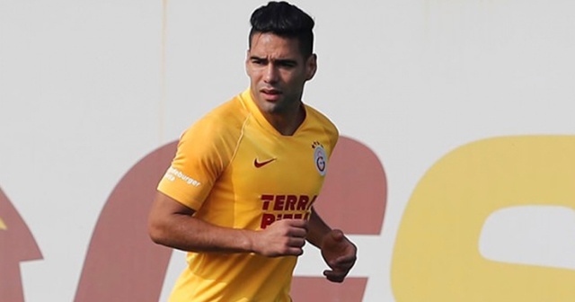 Galatasaray&#039;dan Falcao için açıklama!