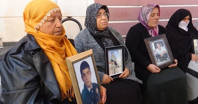 HDP önündeki ailelerin evlat nöbeti 67’nci günde
