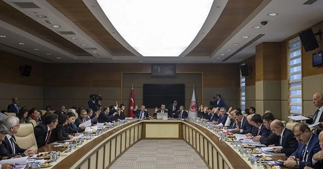 İçişleri Bakanlığına ilişkin yeni düzenlemeler teklifi komisyonda kabul edildi