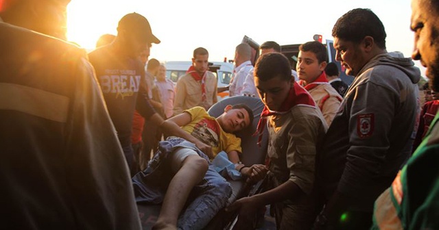 İsrail askerleri Gazze Şeridi sınırında 38 Filistinliyi yaraladı